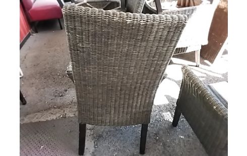 FAUTEUIL ROTIN BOISERIE ASPECT WENGE