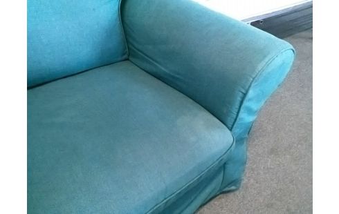 FAUTEUIL VERT IKEA (QLQS TACHES)