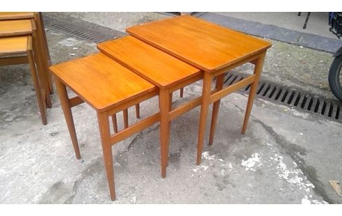 TABLES GIGOGNES ANNÉES 60 TYPE SCANDINAVE