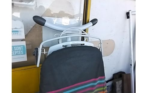 PLANCHE A REPASSER GM