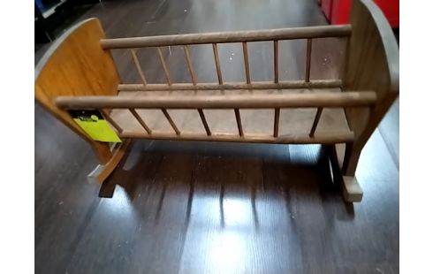 BERCEAU Ancien bois pour poupée