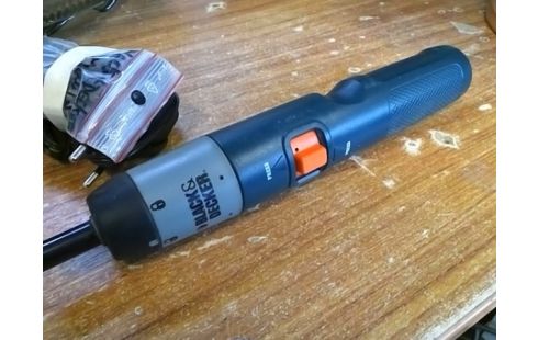 TOURNEVIS ELECTRIQUE BLACK & DECKER