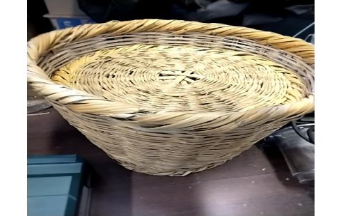 CORBEILLE A LINGE En rotin