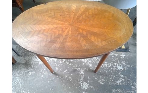 TAFEL OVAAL MAQUETERIE KLEIN MODEL