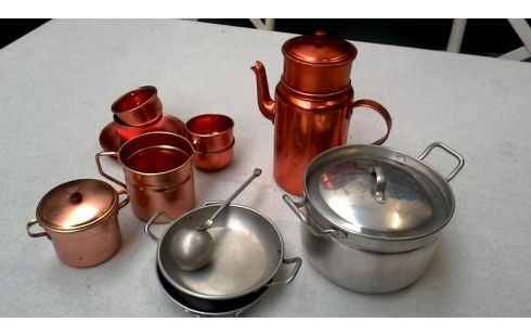 JOUET VINTAGE ALUMINIUM