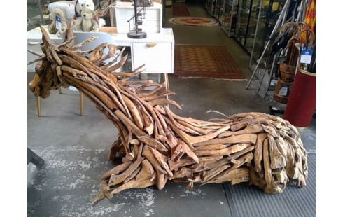 PAARD IN DRIJFHOUT ERG GROOT MODEL