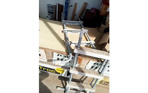 ECHELLE DE PISCINE HORS SOL