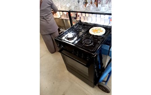 CUISINIERE GAZ BOUTEILLE ELECTROLUX + ACC RSV