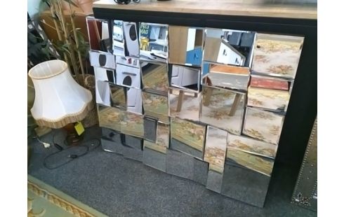 MIROIR MULTIFACETTES