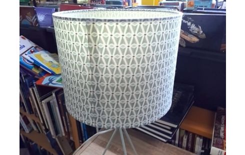 LAMPE A POSER BLANCHE