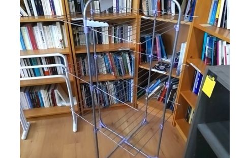 SECHOIR A LINGE PLIABLE