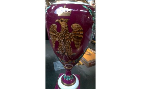 VASE OR