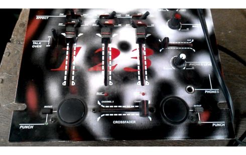 TABLE DE MIXAGE