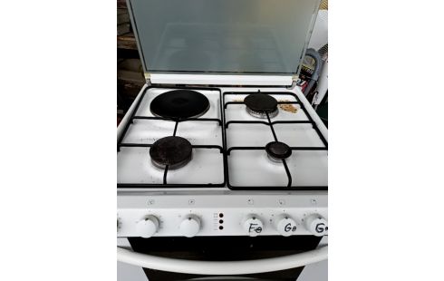GAZINIERE TRIPLE EQUIPÉE GAZ BOUTEILLE + ACC RES
