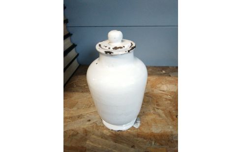 POT A PHARMACIE TERIACA