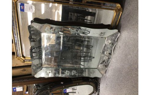 MIROIR VENITIEN