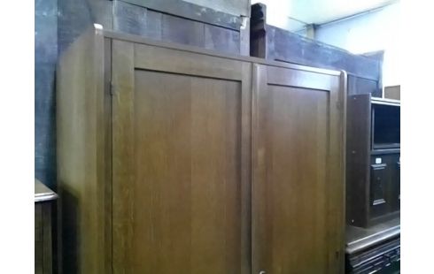 ARMOIRE 2P (AVEC 2 ETAGERES)