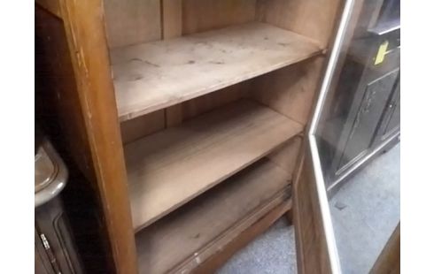 BONNETIERE VITREE AVEC CLEF