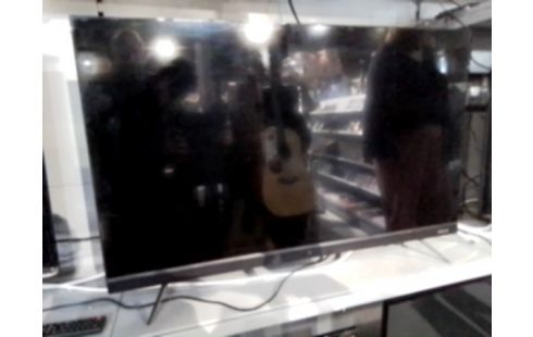 TELEVISEUR LED BOULANGER 110CM