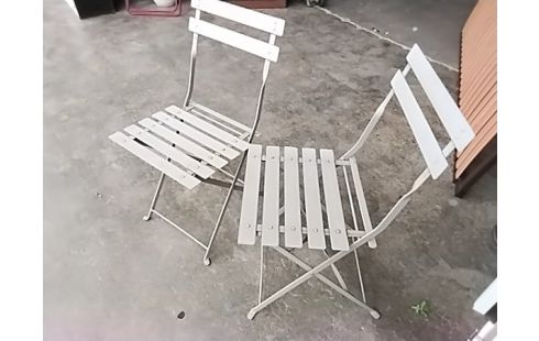 CHAISE PLIANTE METAL