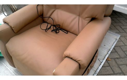 TV-SESSEL ELEKTRISCH KAFFEEFARBEN KUNSTLEDER