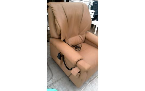 TV-SESSEL ELEKTRISCH KAFFEEFARBEN KUNSTLEDER