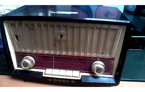 RADIO SIERA SA-2057