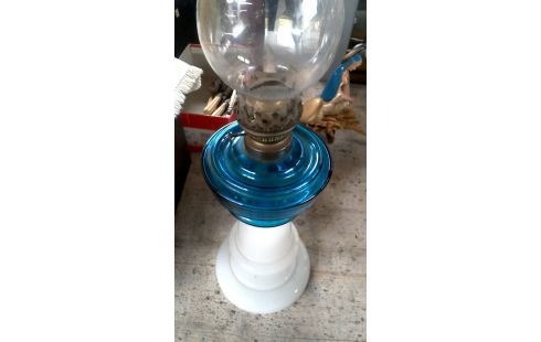 OLIELAMP WIT OPAAL BLAUW GLAS