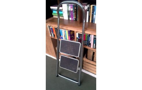 ESCABEAU CHROME BRABANTIA