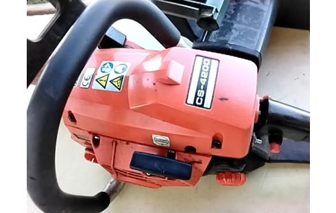 TRONCONNEUSE THERMIQUE CS4200