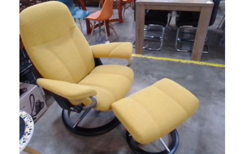FAUTEUIL STRESSLESS EN TISSUS AVEC REPOSE PIED