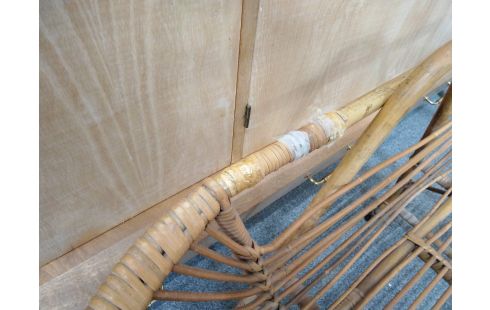 BERCEAU ROTIN VINTAGE A RESTAURER