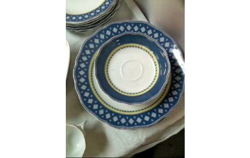 GESCHIRRSET MEDLEY 34.TLG. <HUTSCH.REUTH.>