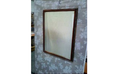 SPIEGEL I.R. HOLZ GOLDF. VERZIERT RECHTECKIG