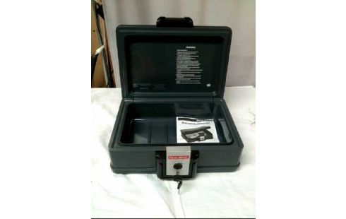 DOKUMENTENBOX GRAU FEUERFEST <FIRST AL.>