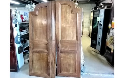 PAIRE DE PORTES 19E  + CLEF