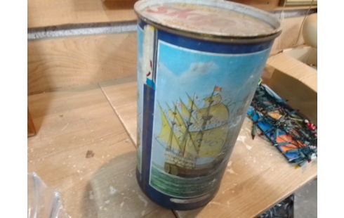 POUBELLE ANCIENNE SKIP