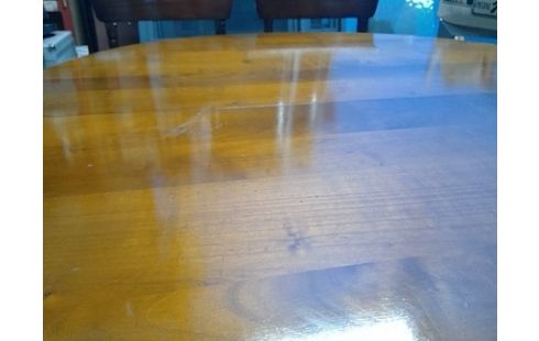 TAFEL OVAAL KERSELAAR GEEN MIDDENSTUK