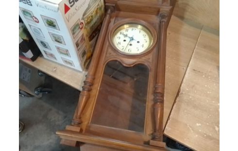 HORLOGE ANCIENNE ST HENRY II