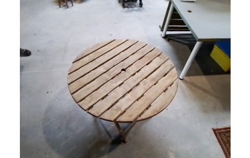 TABLE DE JARDIN BOIS