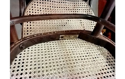 LOT DE 5 CHAISES THONET BOIS COURBÉ ACCRSV A RESTAURER