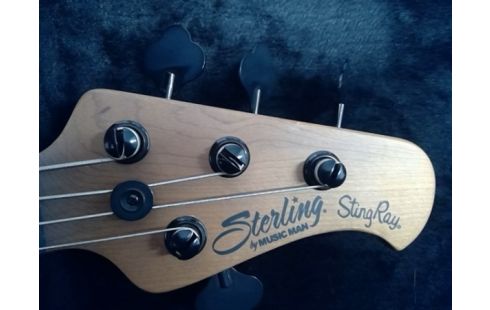 BASGITAAR STERLING R34 PAARS