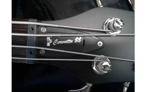 BASGITAAR WARWICK ROCKBASS CORVETTE
