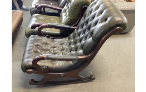 FAUTEUIL BASCULE CUIR