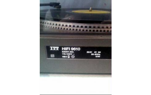 PLATTENSPIELER Z.Ü. ITT HIFI9610 <HYPERION>