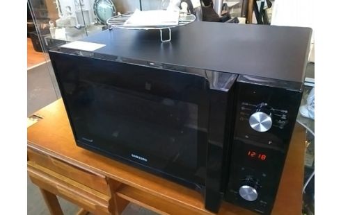 MICRO ONDES SAMSUNG 45L (AVEC PLATEAU)