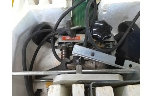 DEFONCEUSE BOSCH POF 50 (TEST OKAY)