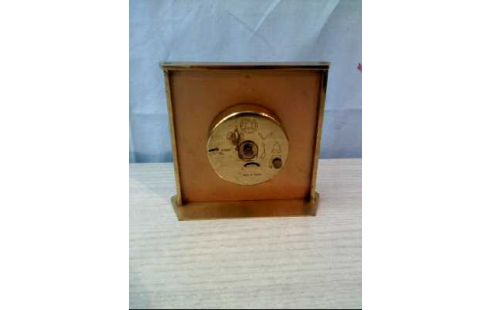 TISCHUHR <UTI> KLEIN GOLDFARBEN QUADR.