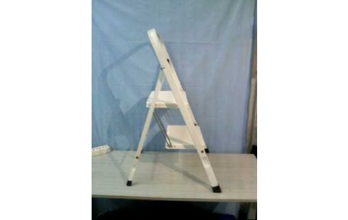 TRITTLEITER 2-STUFEN