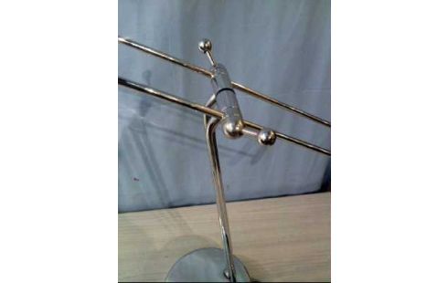 TISCHLAMPE GET. METALL SILB.FARB. VERST.BAR